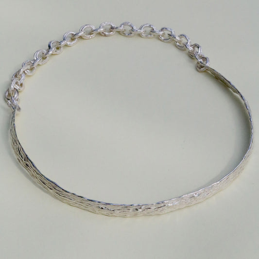 Echo Gargantilha